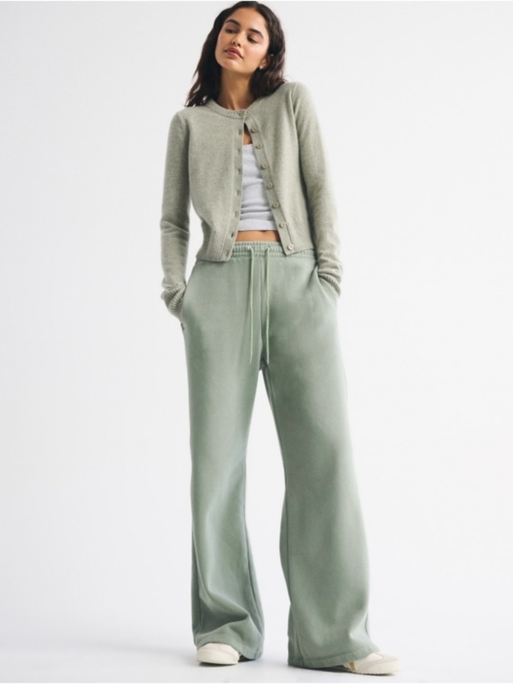 Abercrombie High Rise Wide Leg Sweatpant